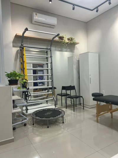 Locação de consultório mobiliado em Balneário Camboriú Sala B